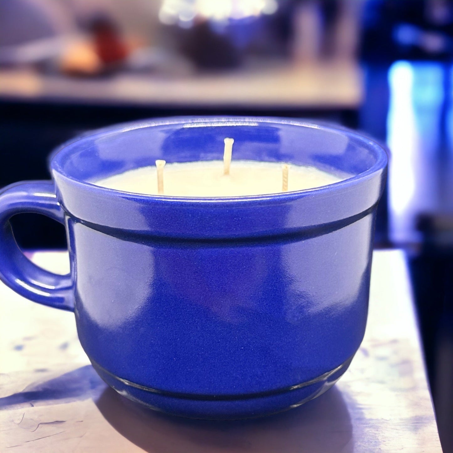 3-Wick Coffee Mug Seasonal Candle WHITE